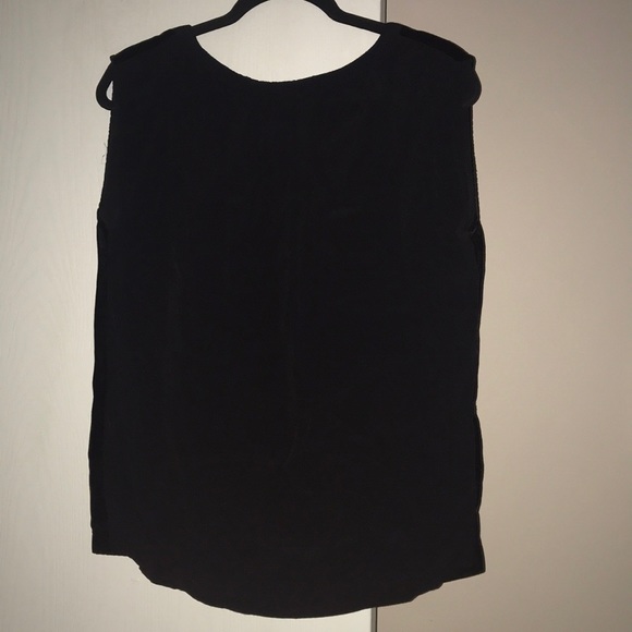 Zara Basics Tank - Picture 2 of 3